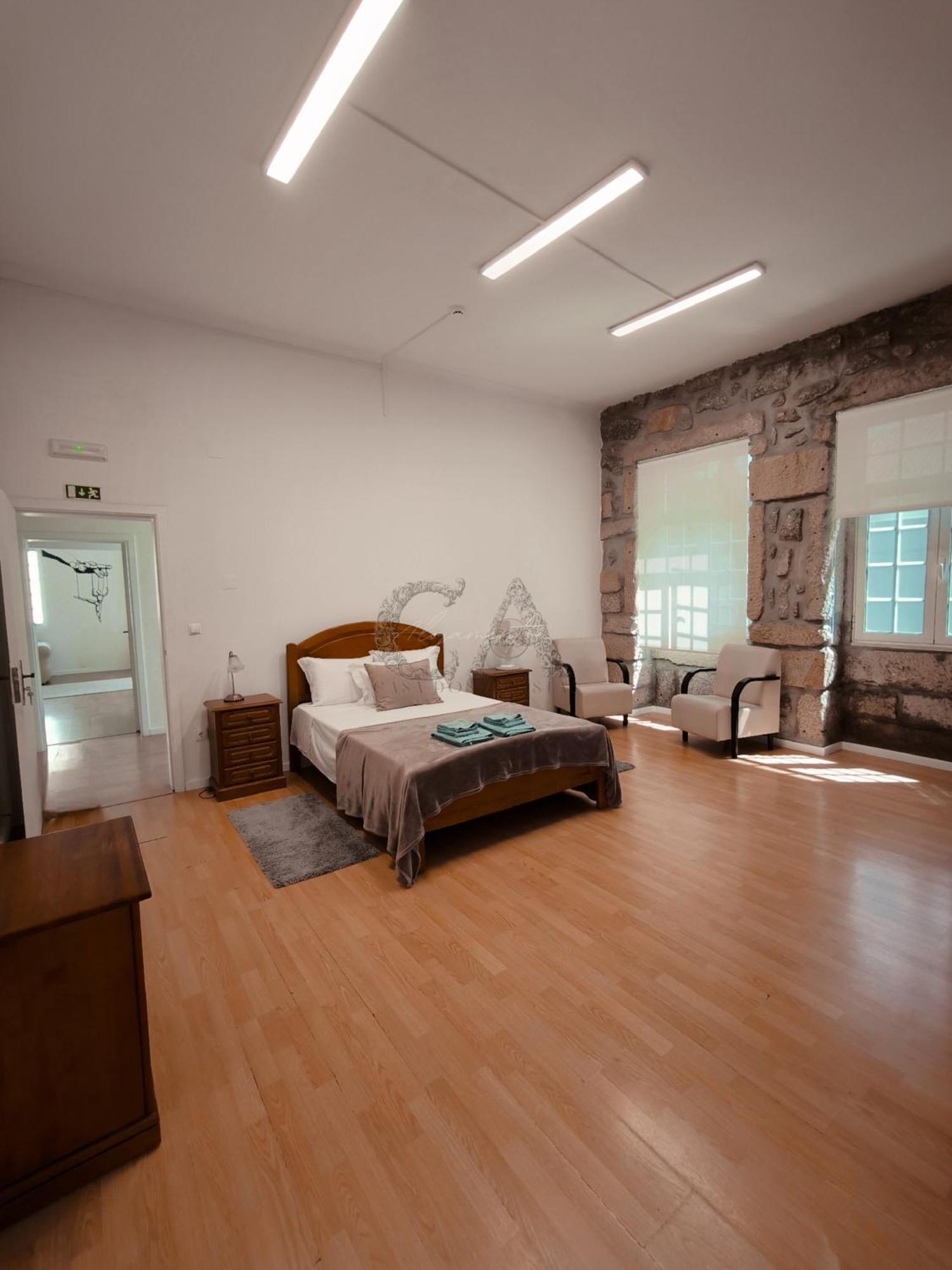 Casa Dos Artistas Apartment Висеу Екстериор снимка