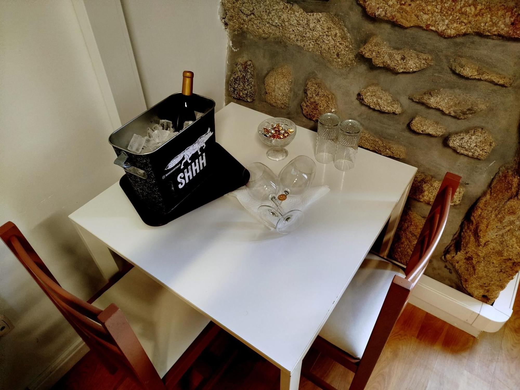 Casa Dos Artistas Apartment Висеу Екстериор снимка
